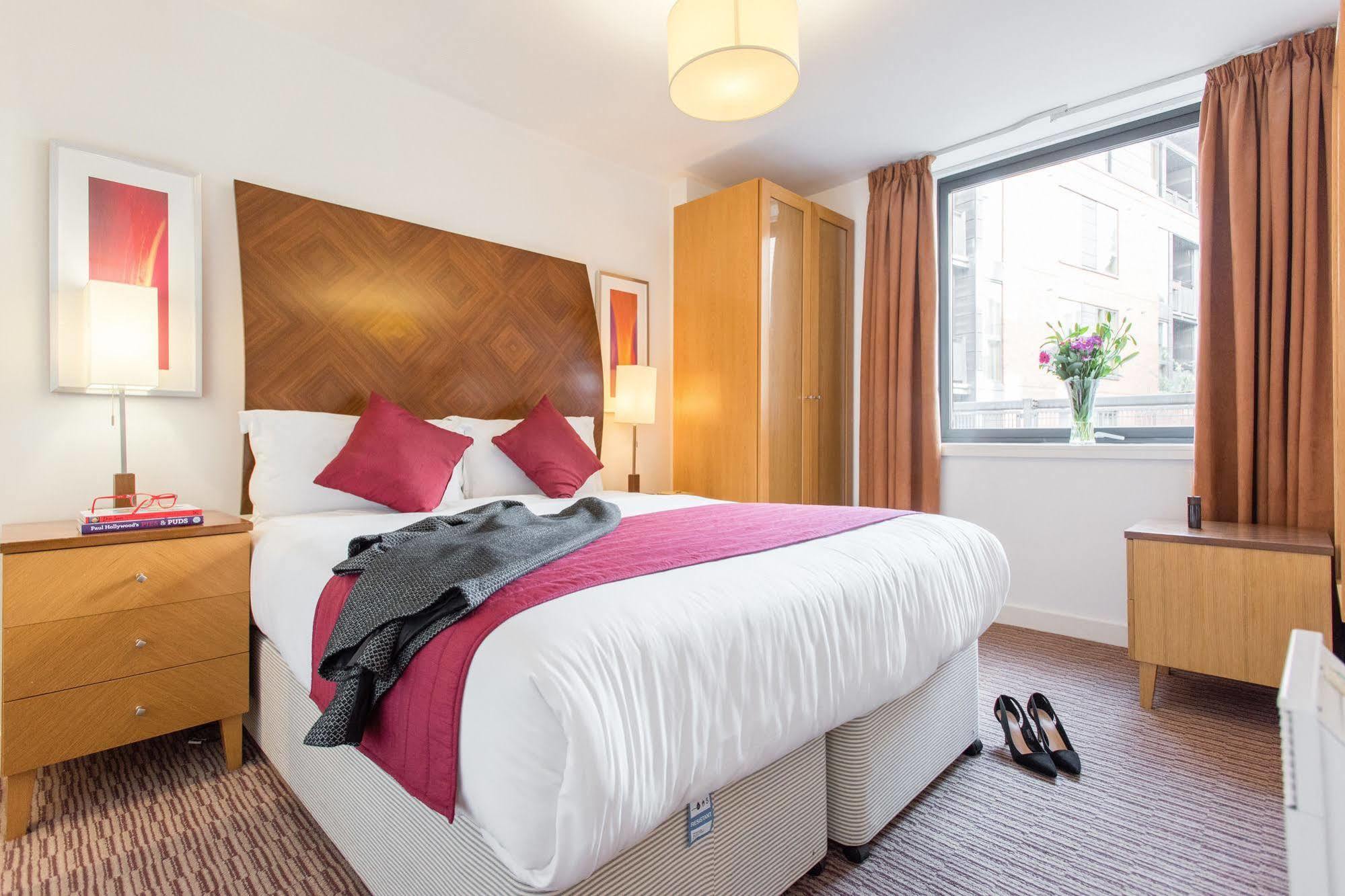 Premier Suites Manchester Exterior foto